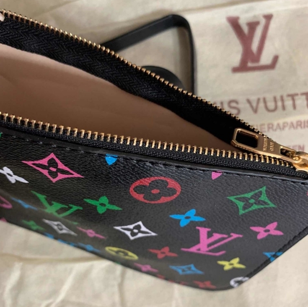 Designer Monogrammed Tote - Picture 2 of 7
